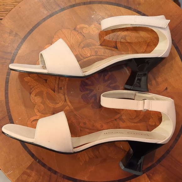 Laura Scott by Marshall's Dress Sandals pair sized 8M Brand New - Picture 4 of 9